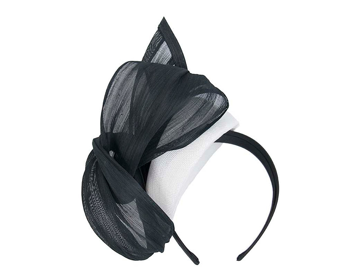 White & black pillbox with silk abaca bow - Fascinators.com.au