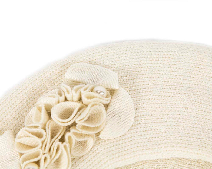 Warm cream wool beret. Made in Europe - Fascinators.com.au