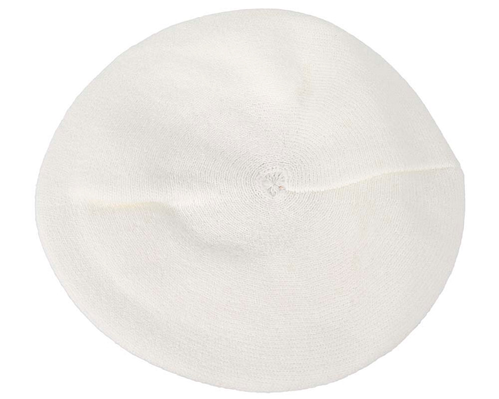 Classic warm cream wool beret. Made in Europe - Fascinators.com.au