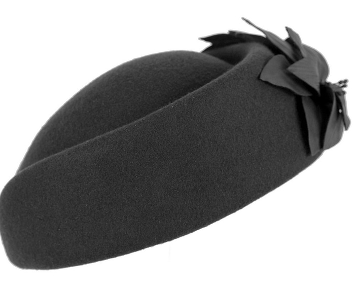 Bespoke black felt beret hat by Fillies Collection - Fascinators.com.au