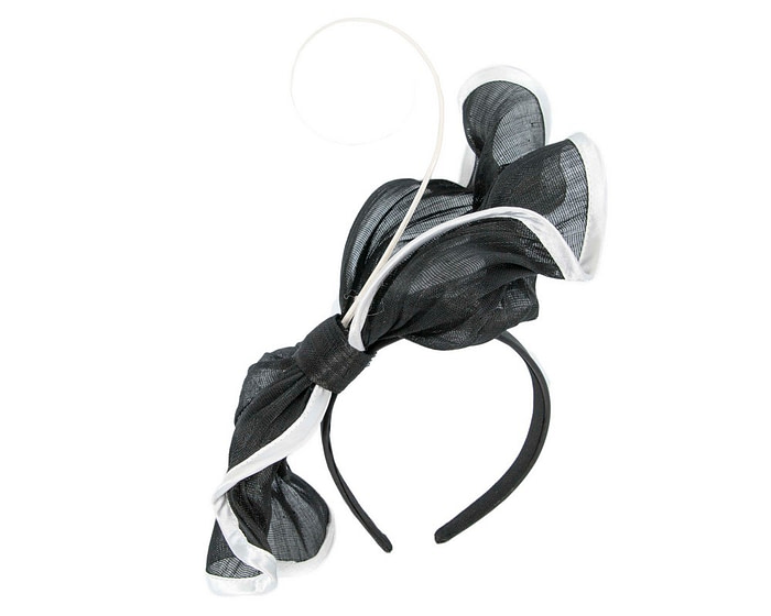 Black and white racing fascinator by Fillies Collection - Fascinators.com.au
