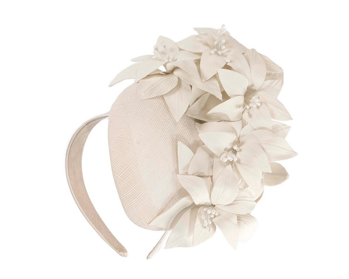 Cream leather flowers pillbox by Fillies Collection - Fascinators.com.au