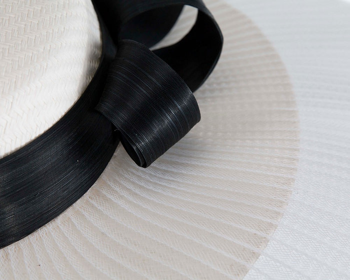 Wide brim white & black boater hat by Fillies Collection - Fascinators.com.au