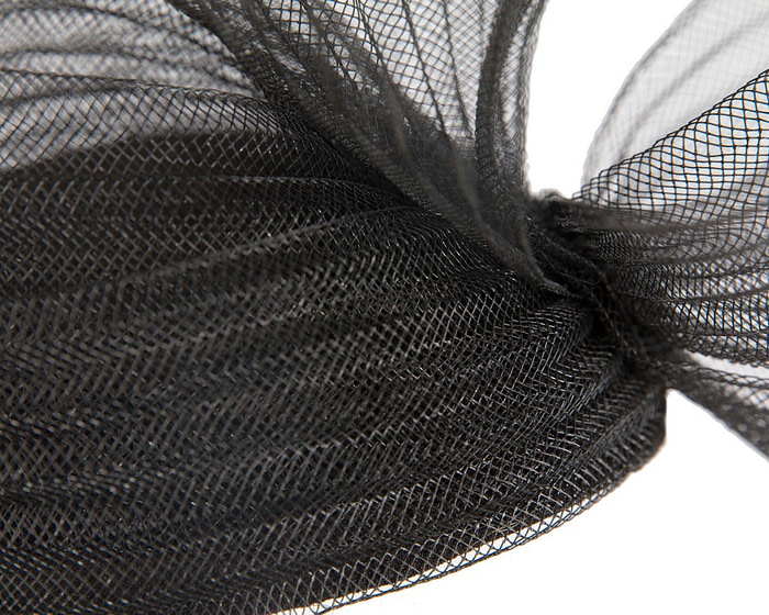 Black custom made fascinator for special occasion - Image 4