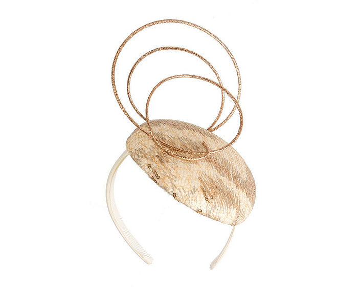 Bespoke designers cream & gold fascinator - Image 3