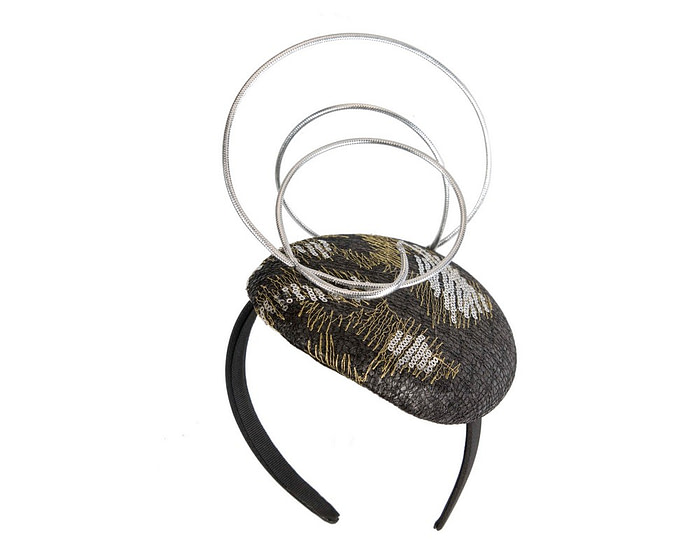 Bespoke designers black & silver fascinator - Image 3