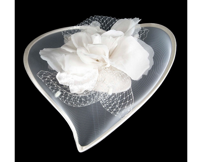 Wedding bridal fascinator hat - Image 4