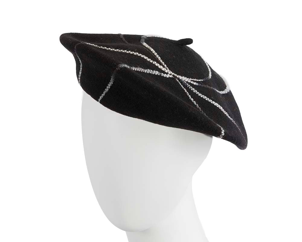 black beret online