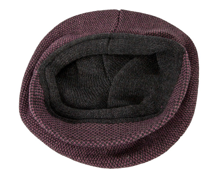 Ladies winter cap with beak. Made in Europe - Image 4