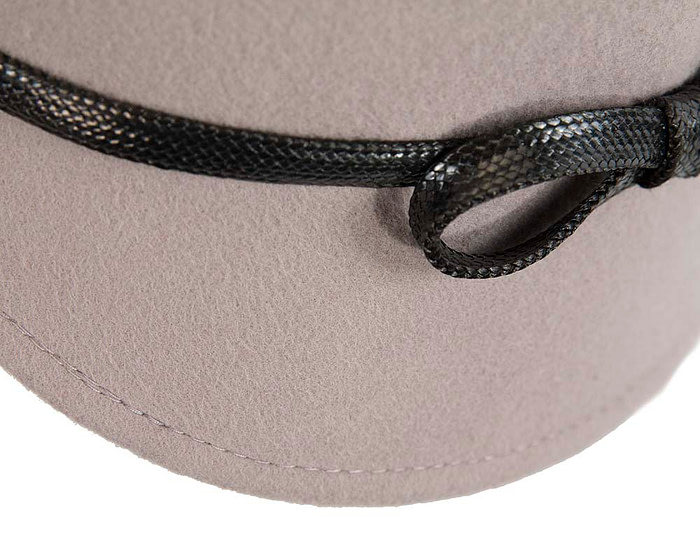 Grey felt cloche hat by Max Alexander - Cheap Fascinators