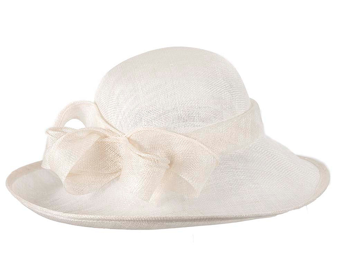 Wide brim off-white sinamay racing hat - Cheap Fascinators