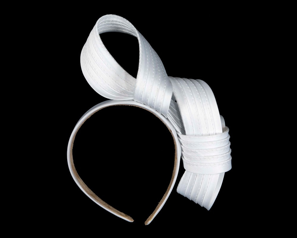 Twisted White Fascinator By Max Alexander