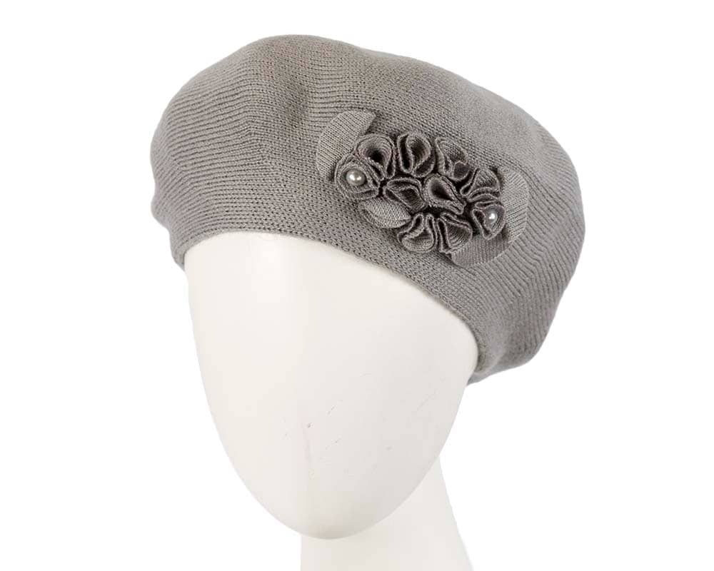 grey wool beret